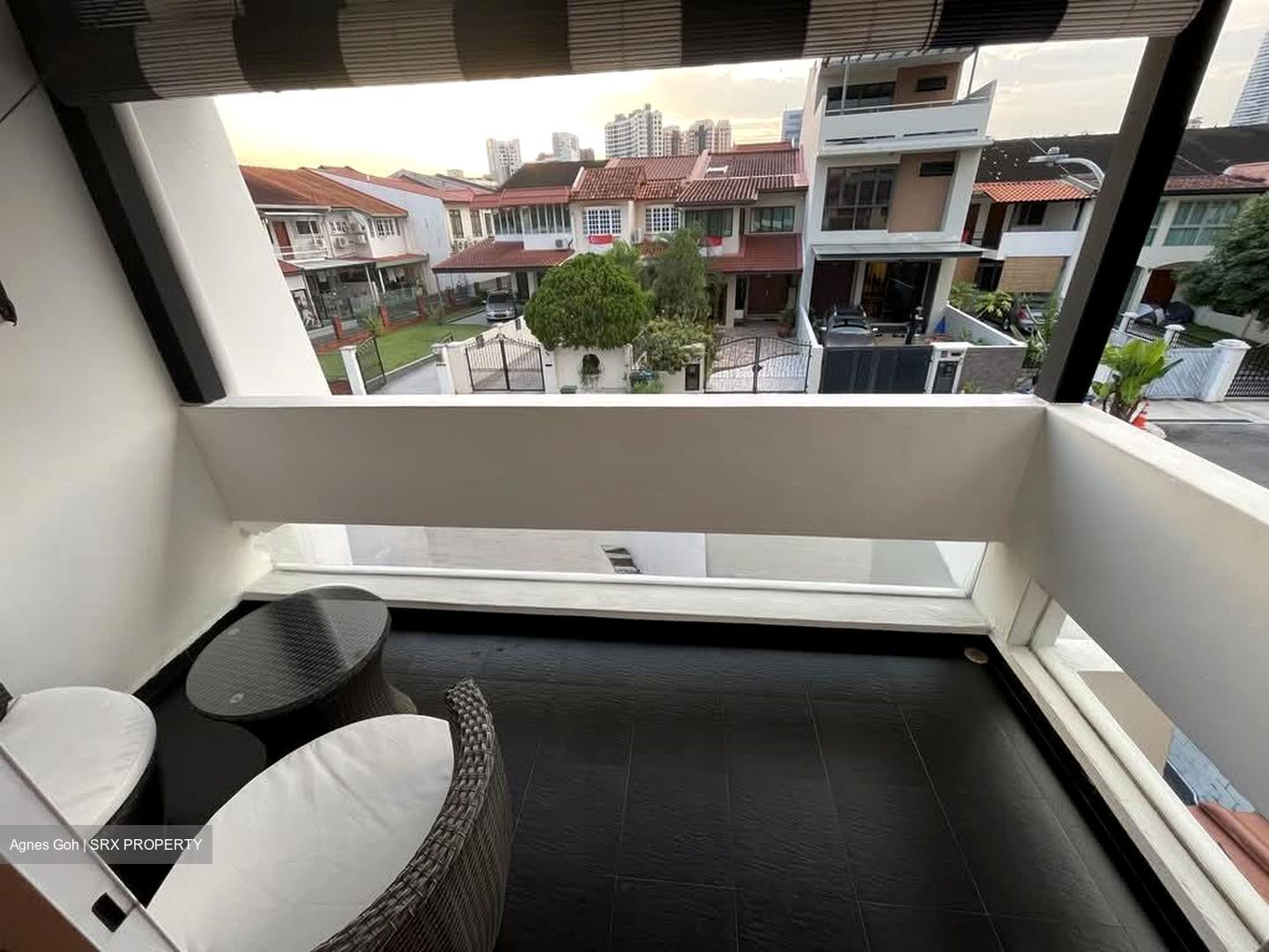 Clover Park (D20), Terrace #564204331
